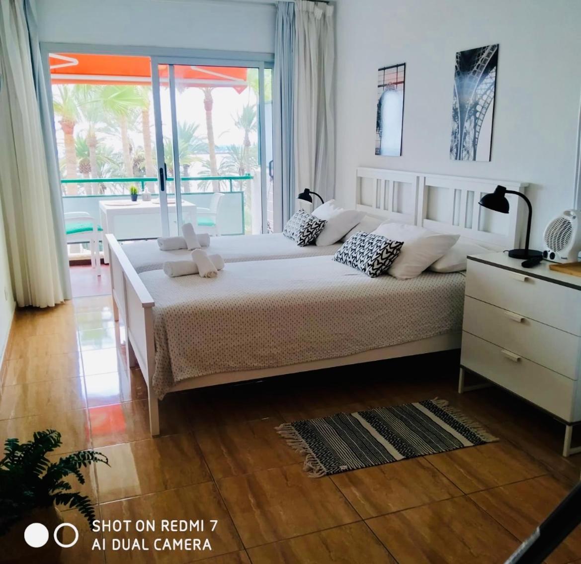 Comodoro Cristianos Beach Vivienda Vacacional Apartamento Los Cristianos  Exterior foto
