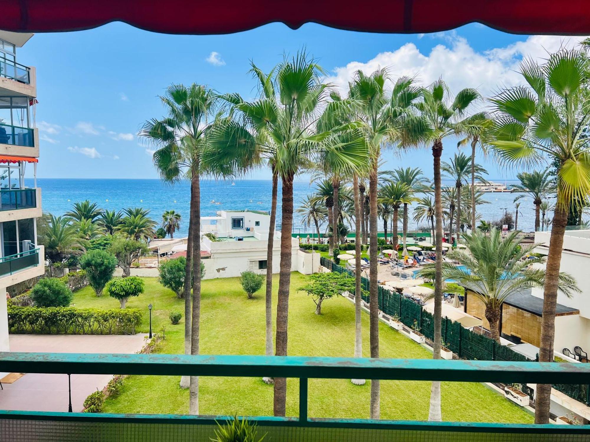 Comodoro Cristianos Beach Vivienda Vacacional Apartamento Los Cristianos  Exterior foto